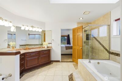 13945 SE 159th Place , Renton, WA 98058 - Photo 22