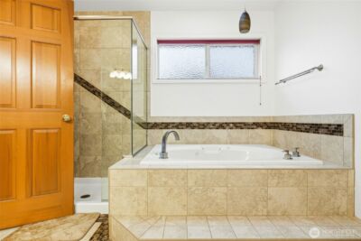 13945 SE 159th Place , Renton, WA 98058 - Photo 23