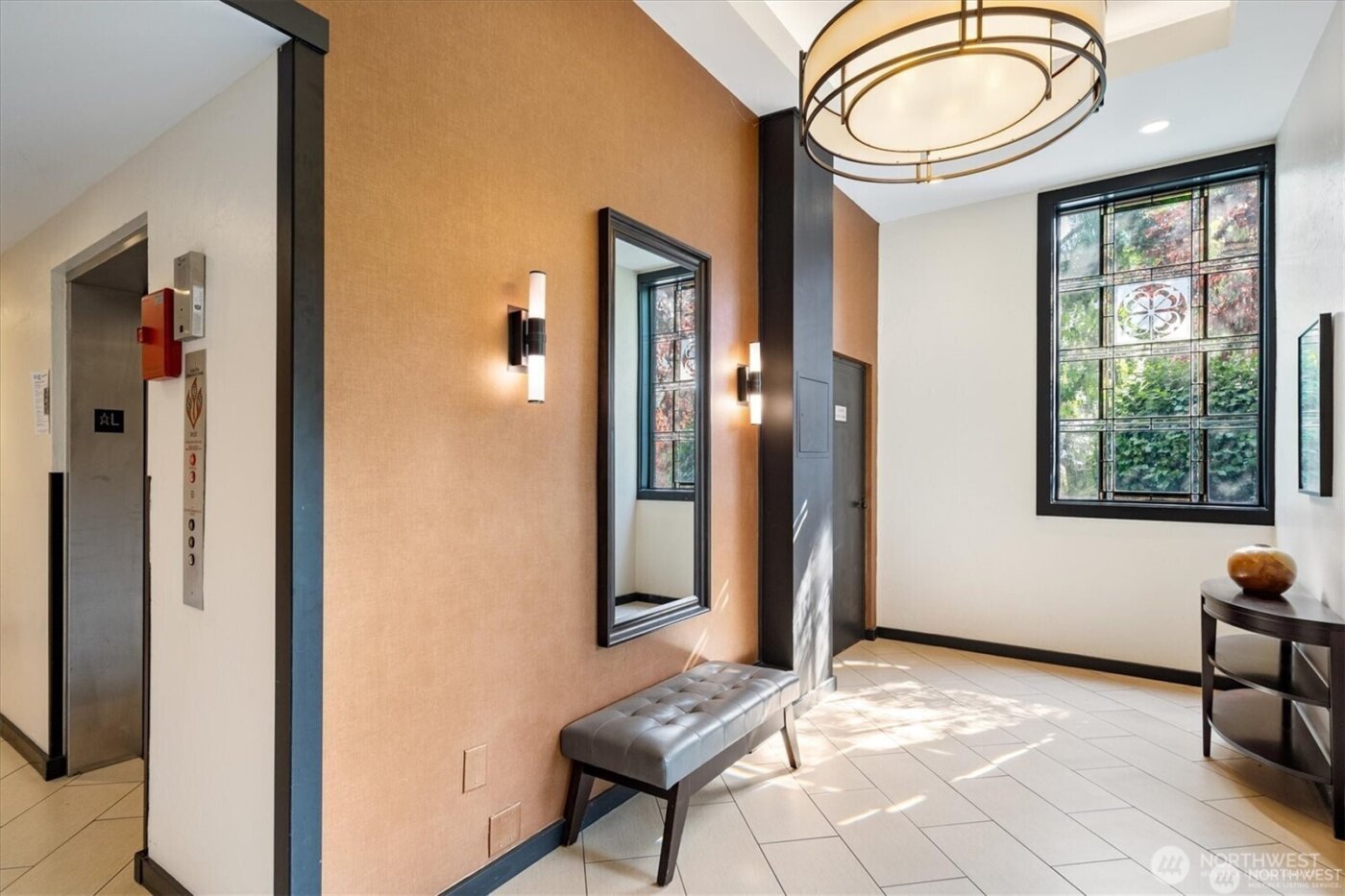 410 W Roy Street #E101, Seattle, WA 98119