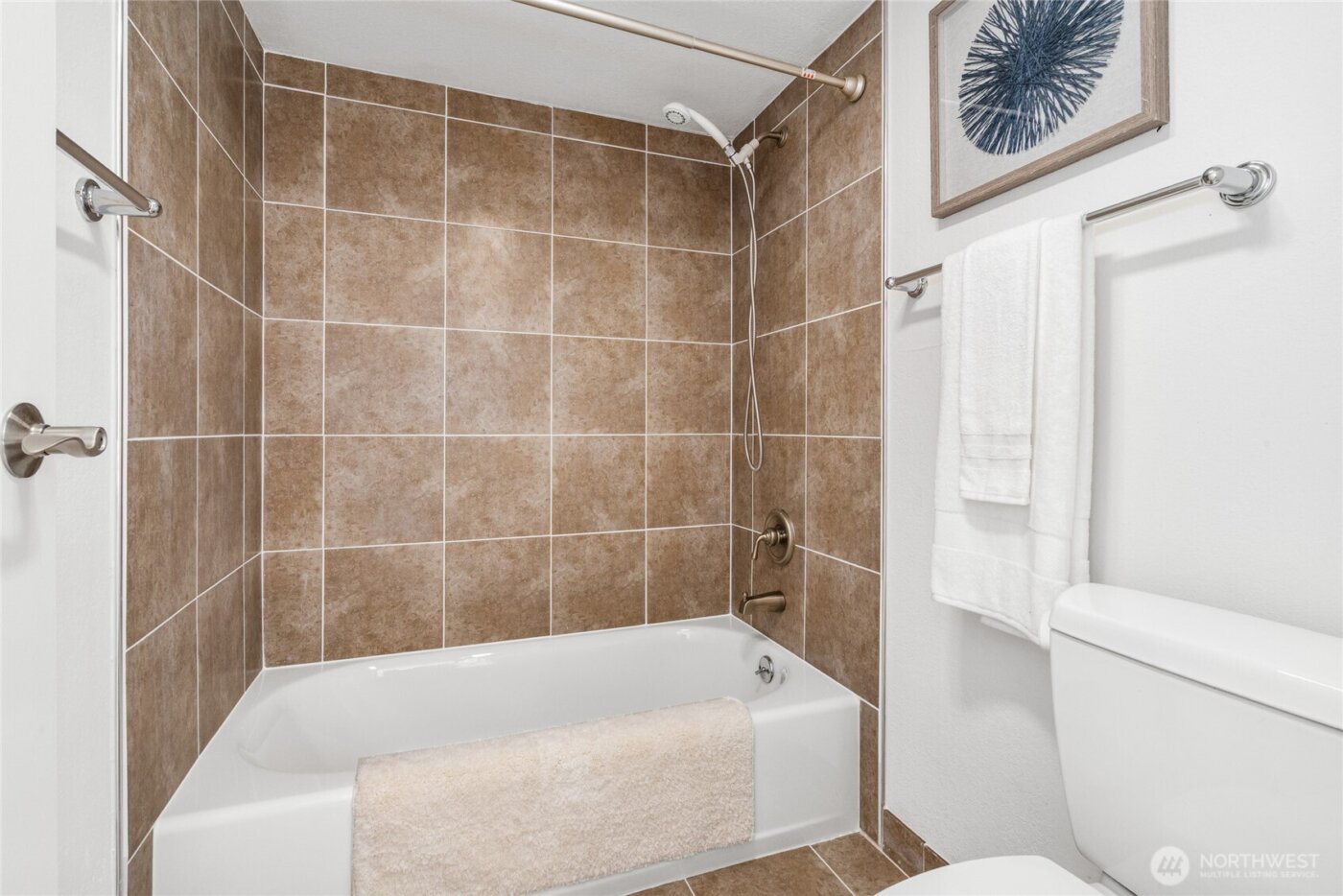 410 W Roy Street #E101, Seattle, WA 98119