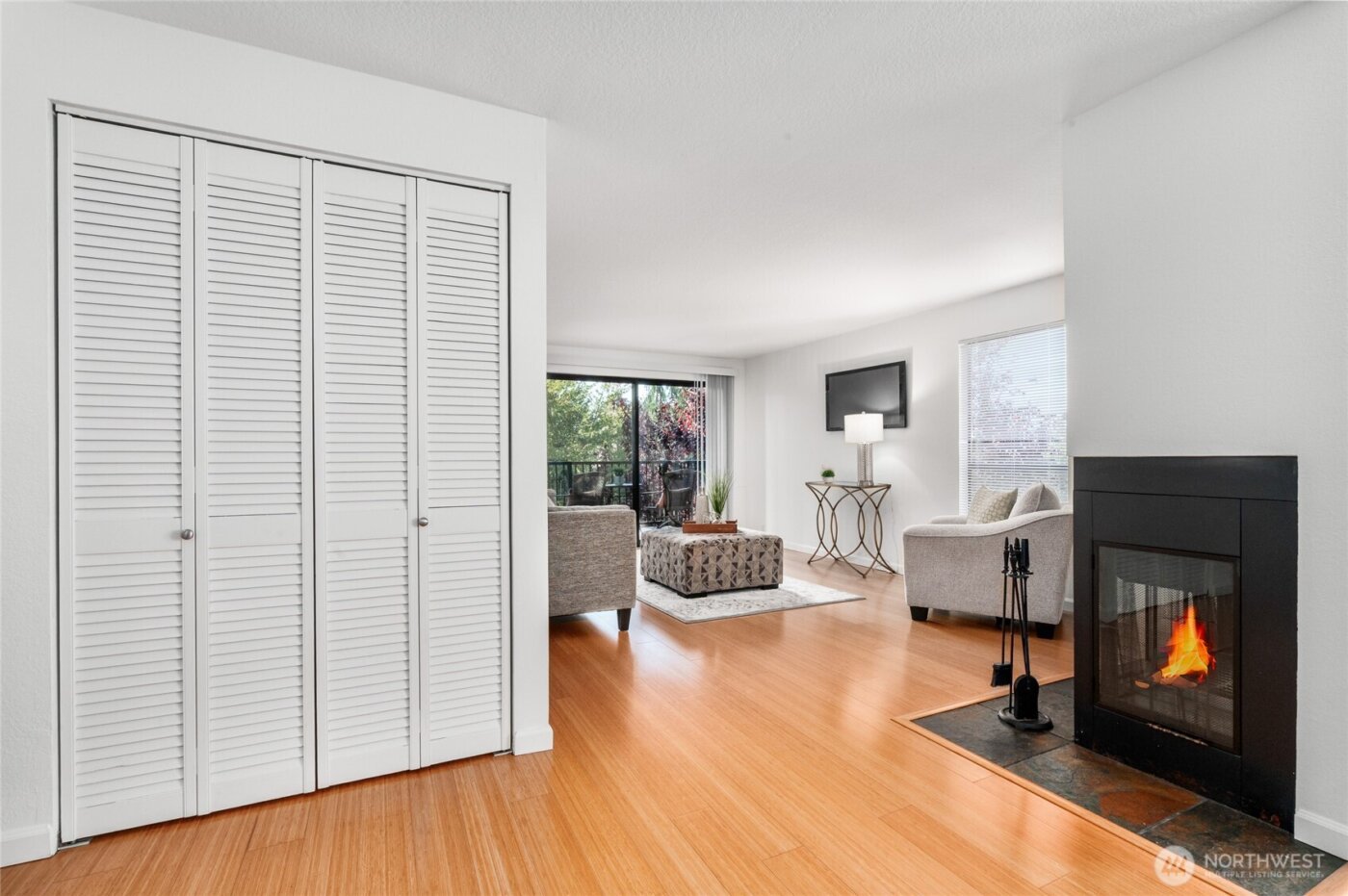 410 W Roy Street #E101, Seattle, WA 98119