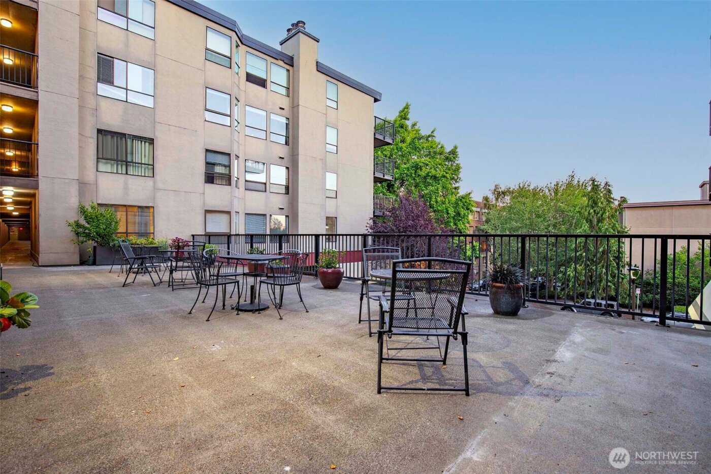 410 W Roy Street #E101, Seattle, WA 98119