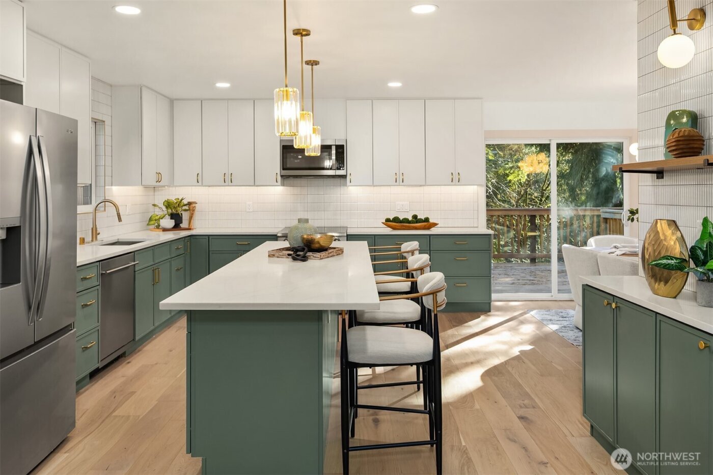 701 10th Street , Mukilteo, WA 98275