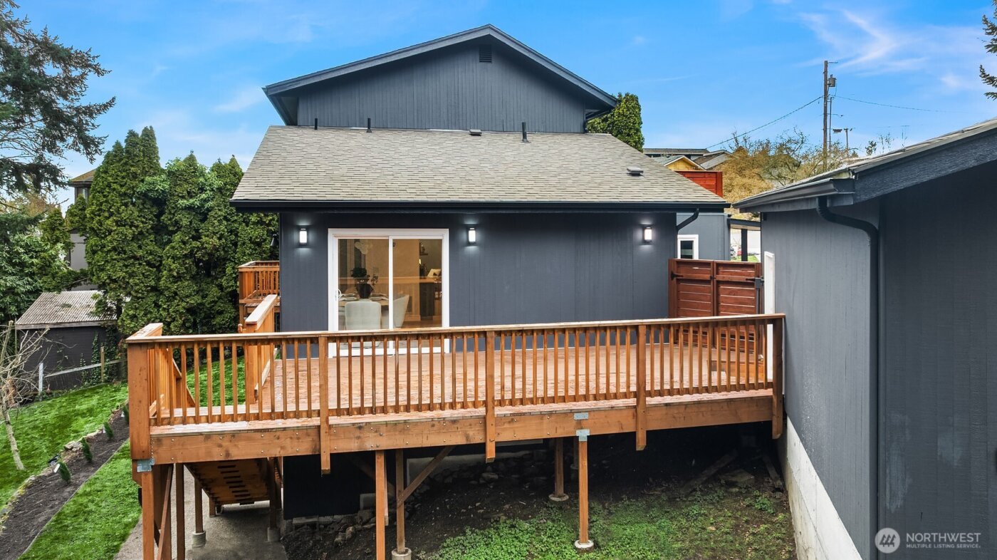 701 10th Street , Mukilteo, WA 98275