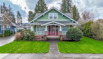 206 5th Avenue NW, Puyallup, WA 98371