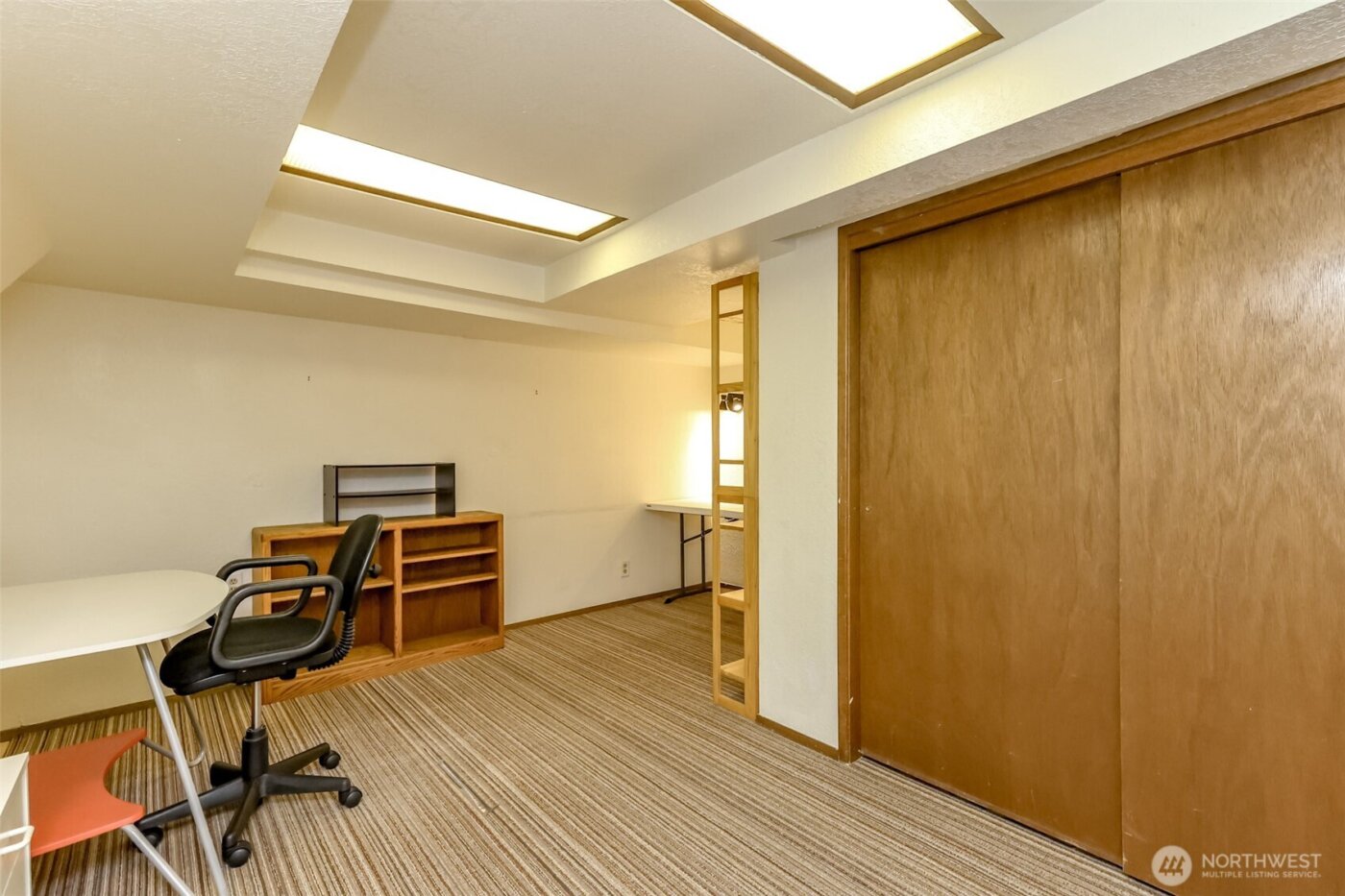 206 5th Avenue NW, Puyallup, WA 98371