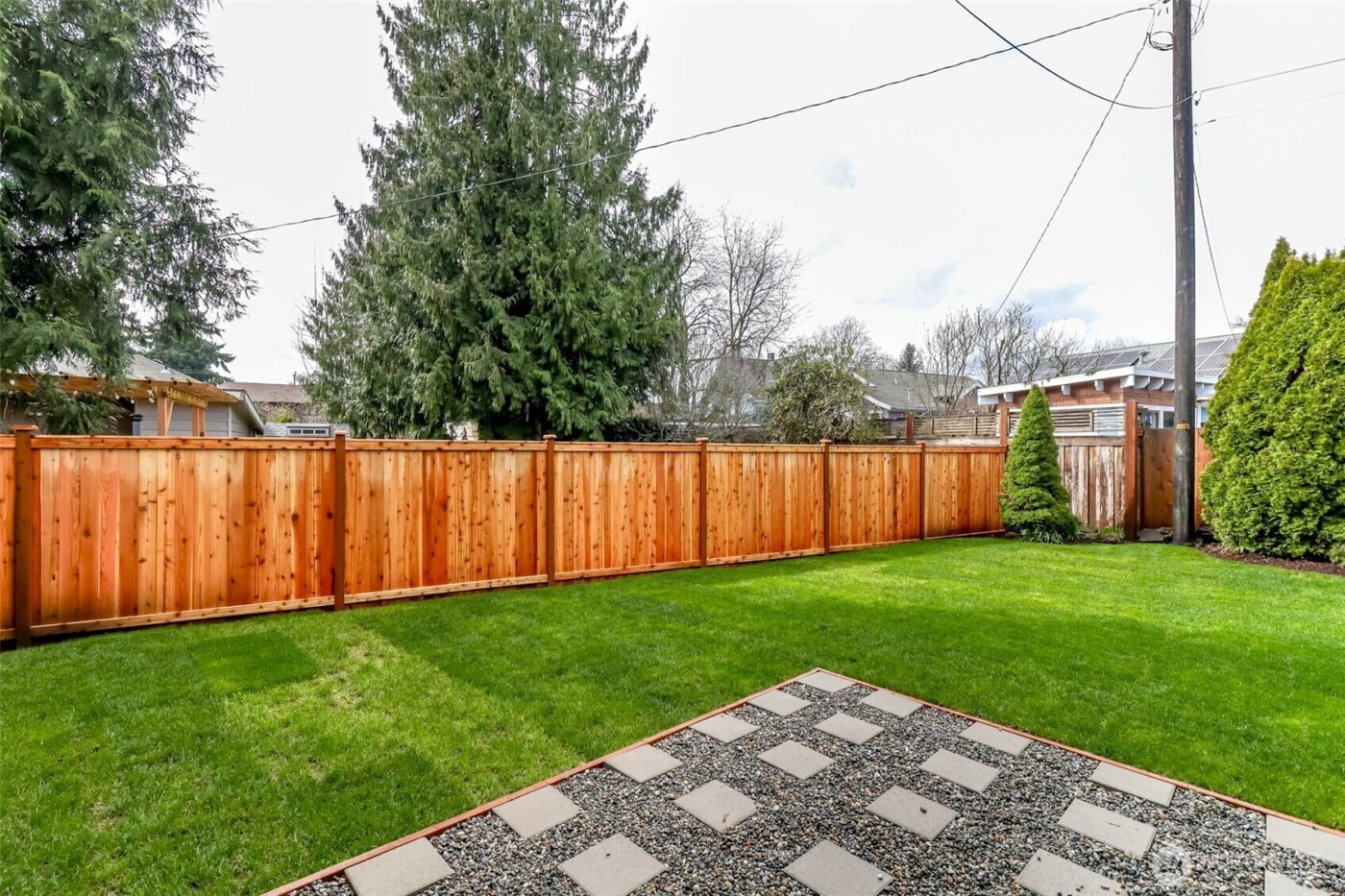 206 5th Avenue NW, Puyallup, WA 98371