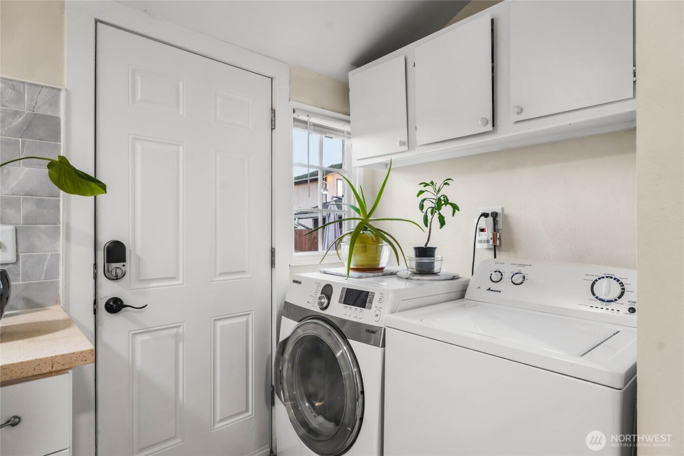 5033 S I Street , Tacoma, WA 98404