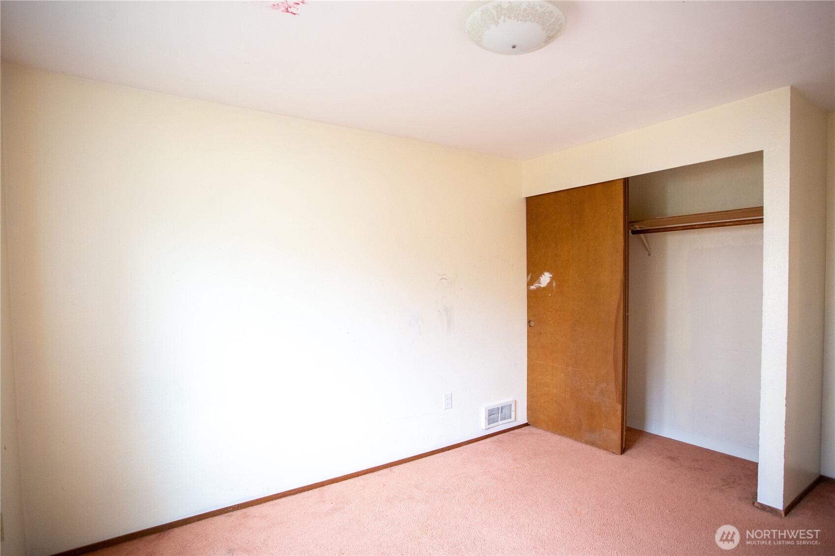 427 Sawmill Court SE, Olympia, WA 98513