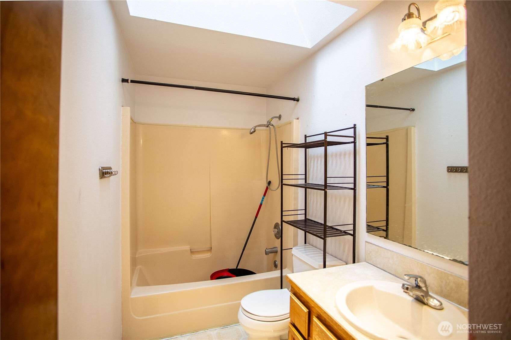 427 Sawmill Court SE, Olympia, WA 98513