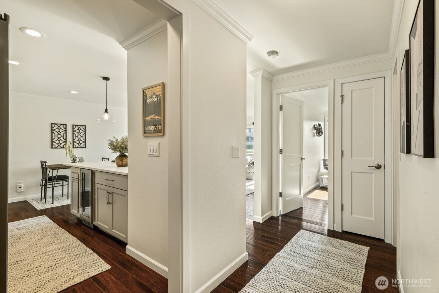 733 Lake Street S #301, Kirkland, WA 98033