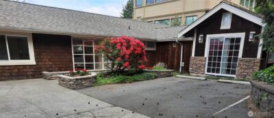 11644 NE 80th Street , Kirkland, WA 98033