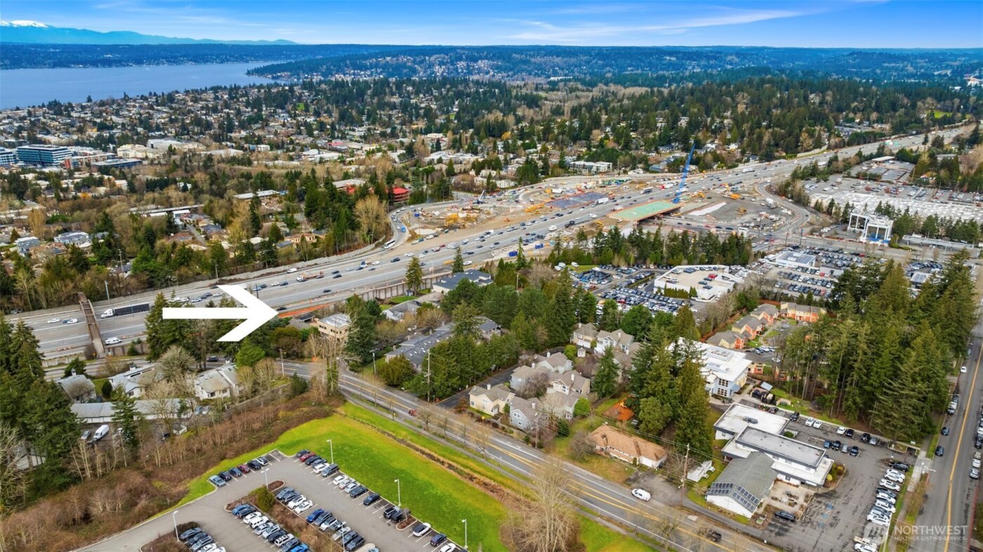 11644 NE 80th Street , Kirkland, WA 98033