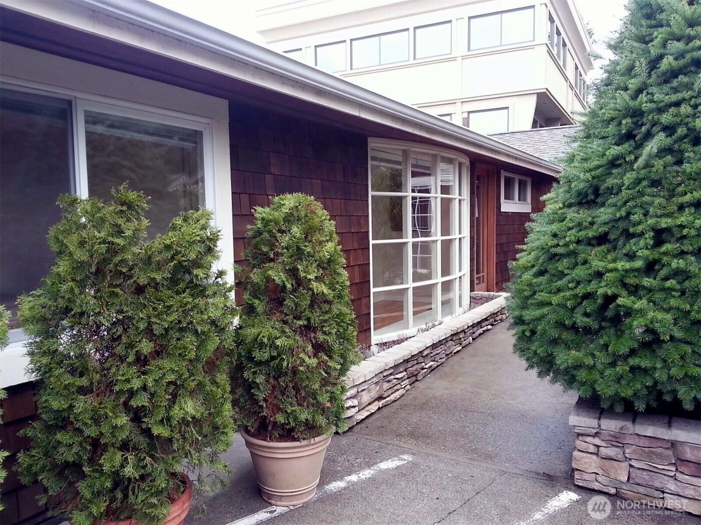 11644 NE 80th Street , Kirkland, WA 98033