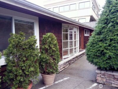 11644 NE 80th Street , Kirkland, WA 98033 - Photo 5