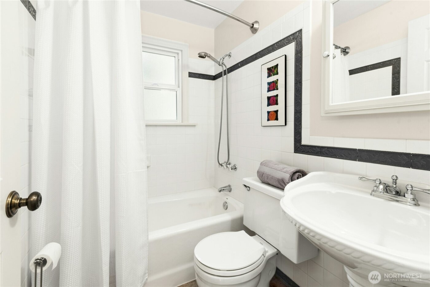 14051 1st Avenue NW, Seattle, WA 98177