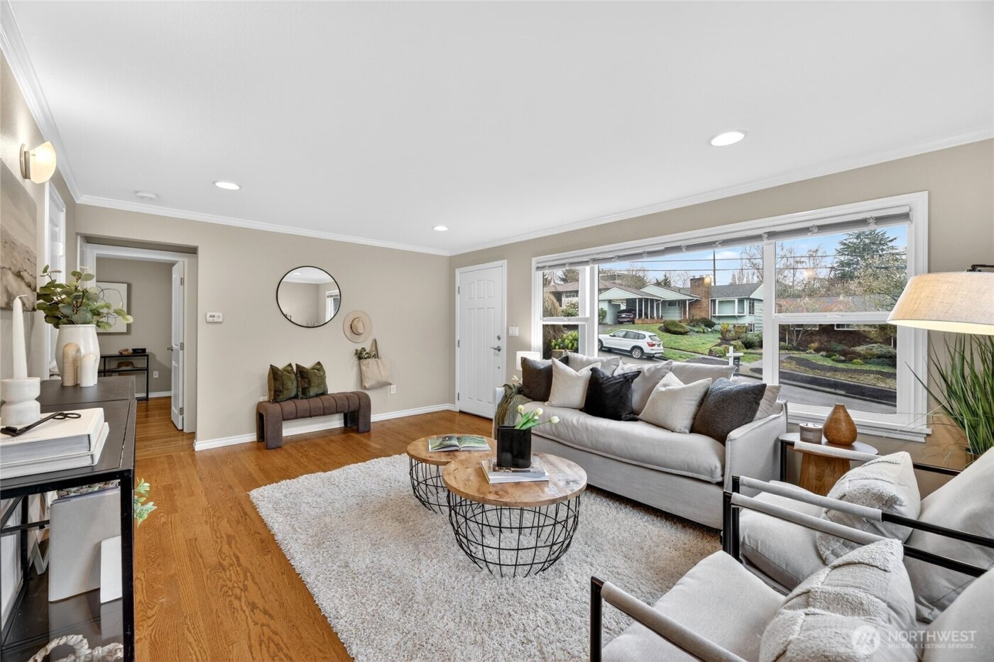 9047 37th Avenue SW, Seattle, WA 98126