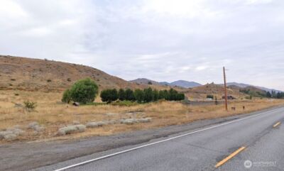 1 HWY 153 , Carlton, WA 98814 - Photo 2