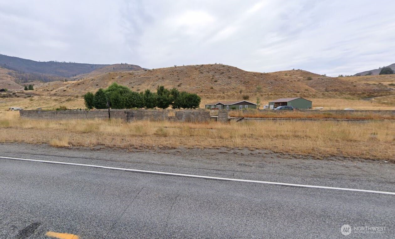 1 HWY 153 , Carlton, WA 98814