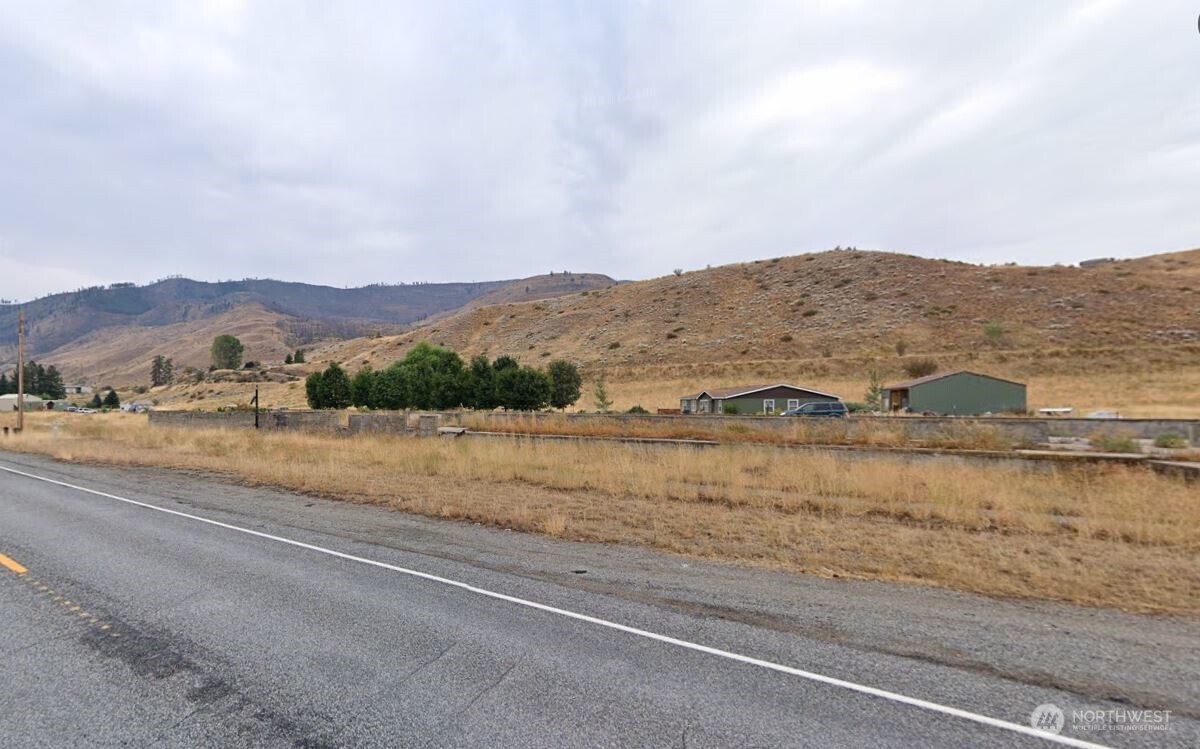 1 HWY 153 , Carlton, WA 98814