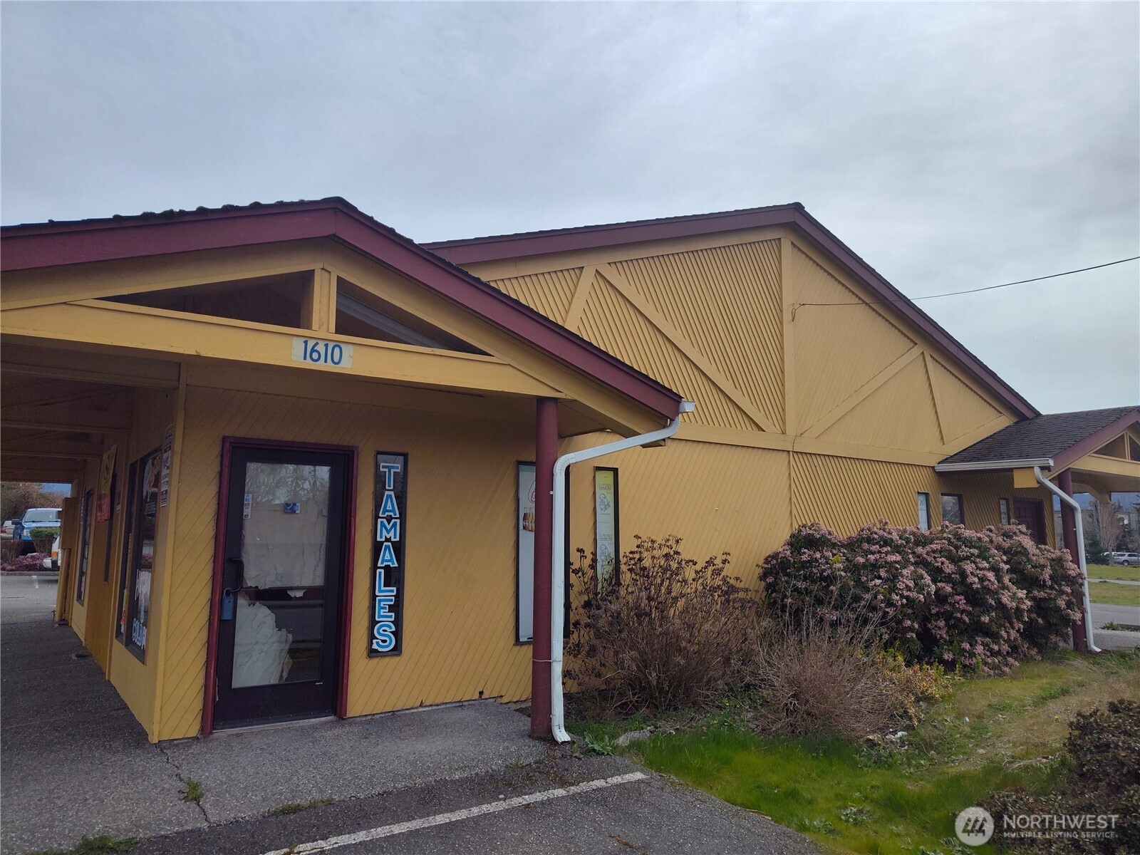 1610 N Laventure Road , Mount Vernon, WA 98273