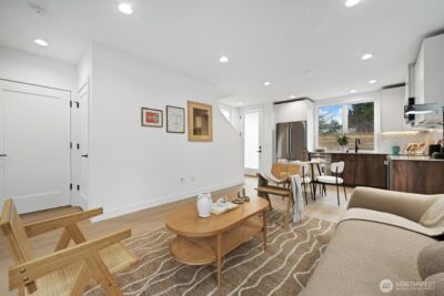 3214 47th Avenue SW, Seattle, WA 98116 - Photo 9