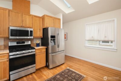 6557 6th Avenue NW, Seattle, WA 98117 - Photo 16