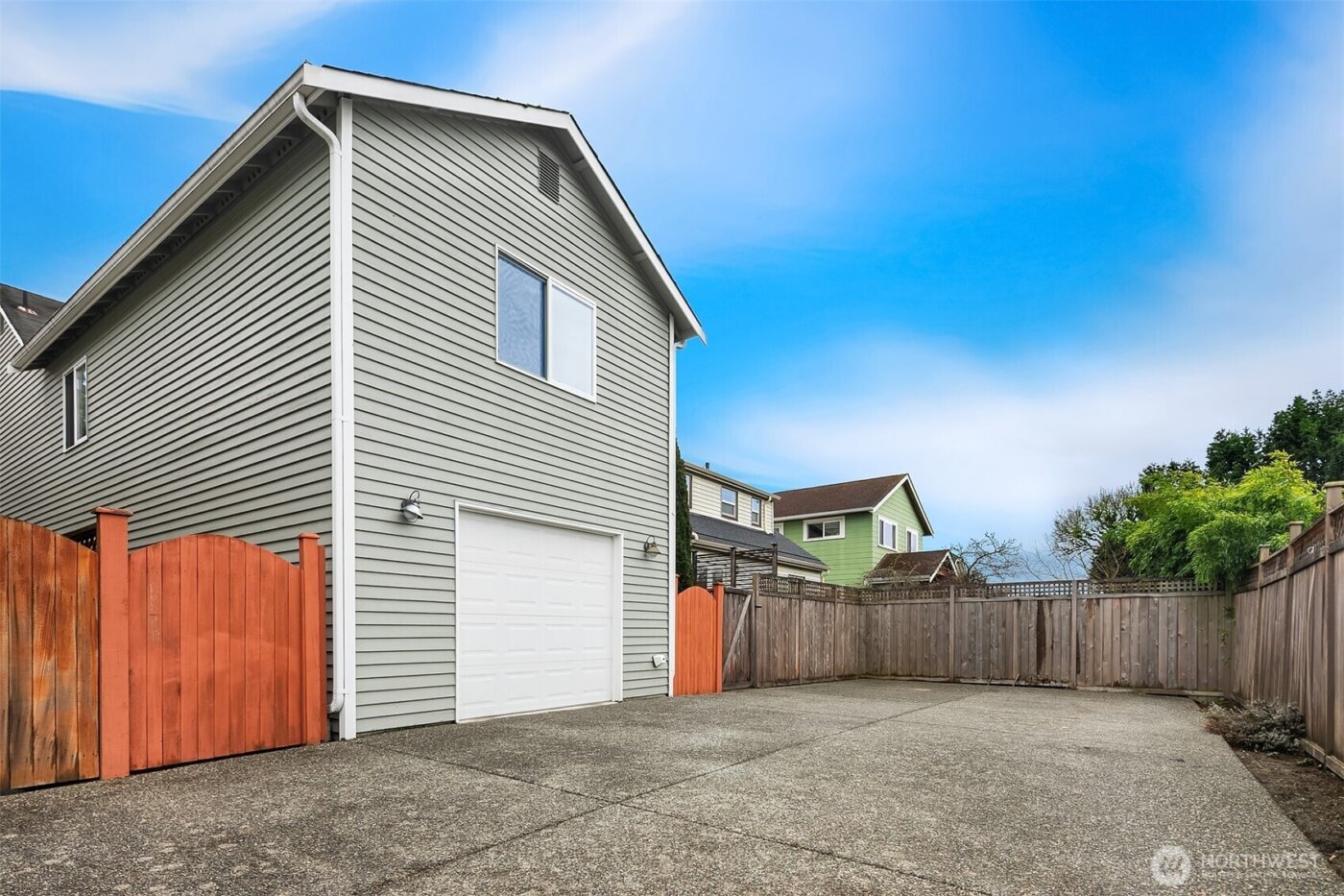 6557 6th Avenue NW, Seattle, WA 98117