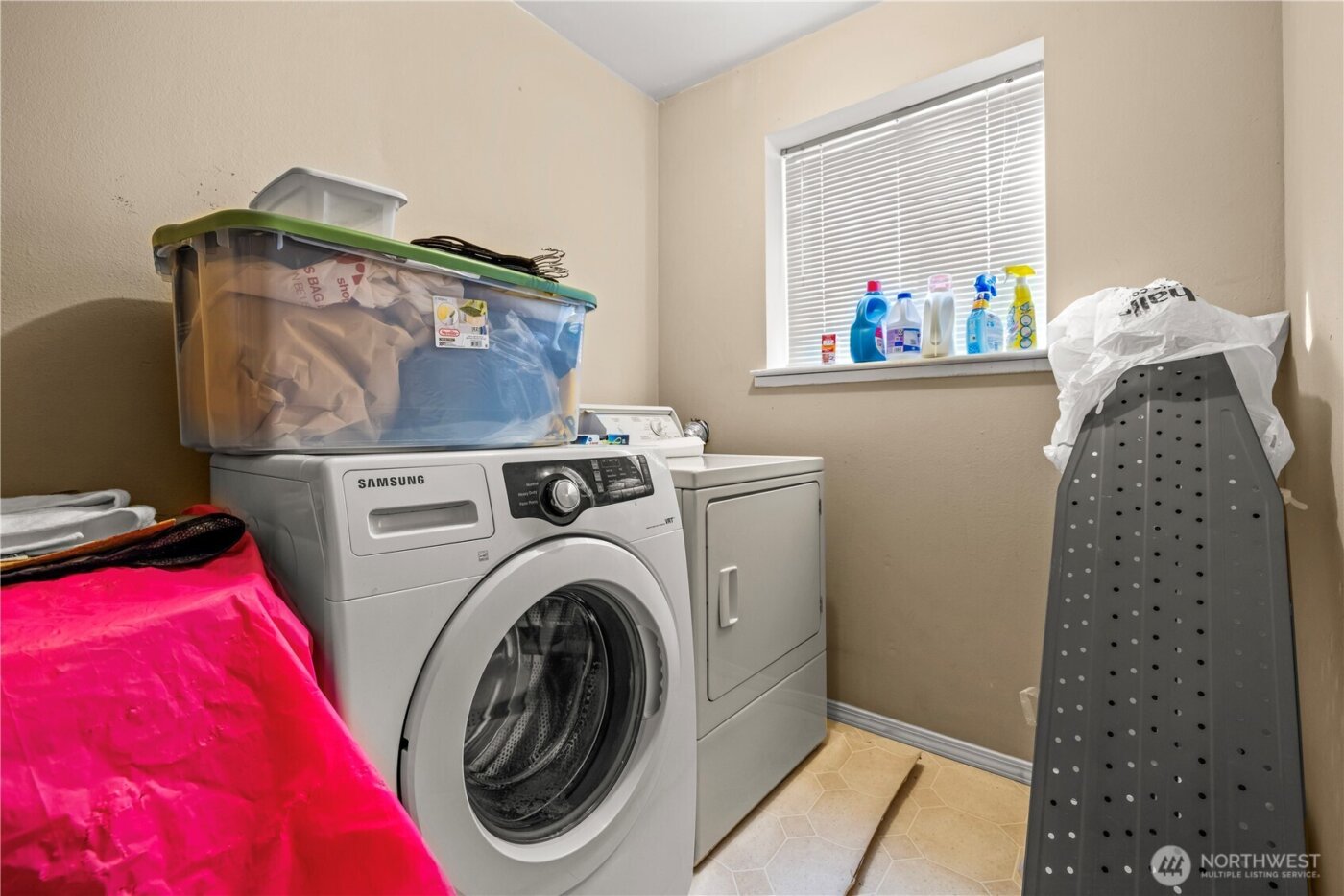 1601 Olympia Avenue SE, Renton, WA 98058-4750