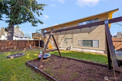 1601 Olympia Avenue SE, Renton, WA 98058-4750 - Photo 26