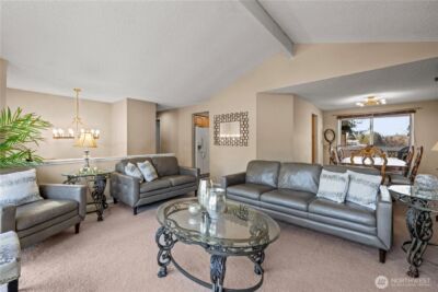 1601 Olympia Avenue SE, Renton, WA 98058-4750 - Photo 5