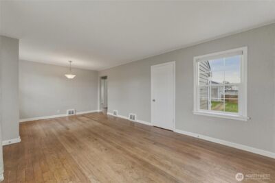 1518 Portland Avenue , Walla Walla, WA 99362 - Photo 5