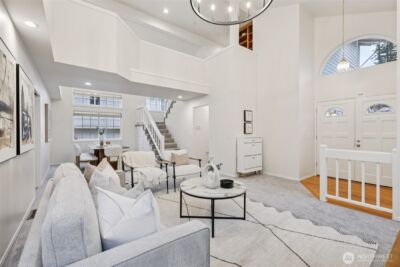 24320 SE 42nd Street , Sammamish, WA 98029-7552 - Photo 4