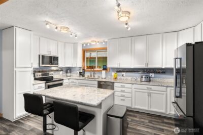 2434 Salzer Valley Road , Centralia, WA 98531 - Photo 13