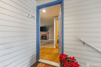 20156 Vikings Crest NE #7-304, Poulsbo, WA 98370 - Photo 2