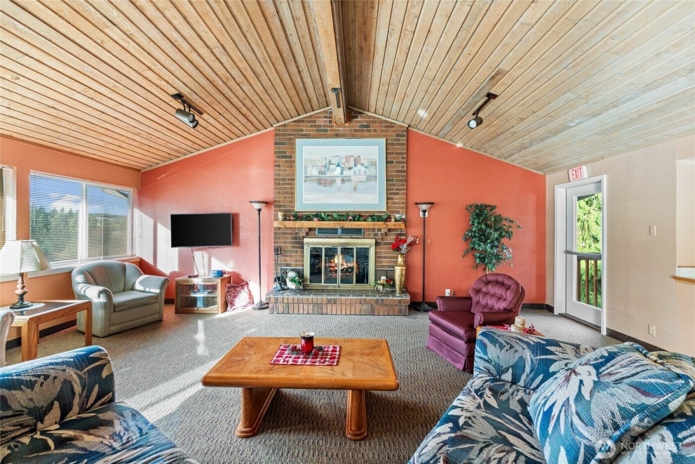 20156 Vikings Crest NE #7-304, Poulsbo, WA 98370