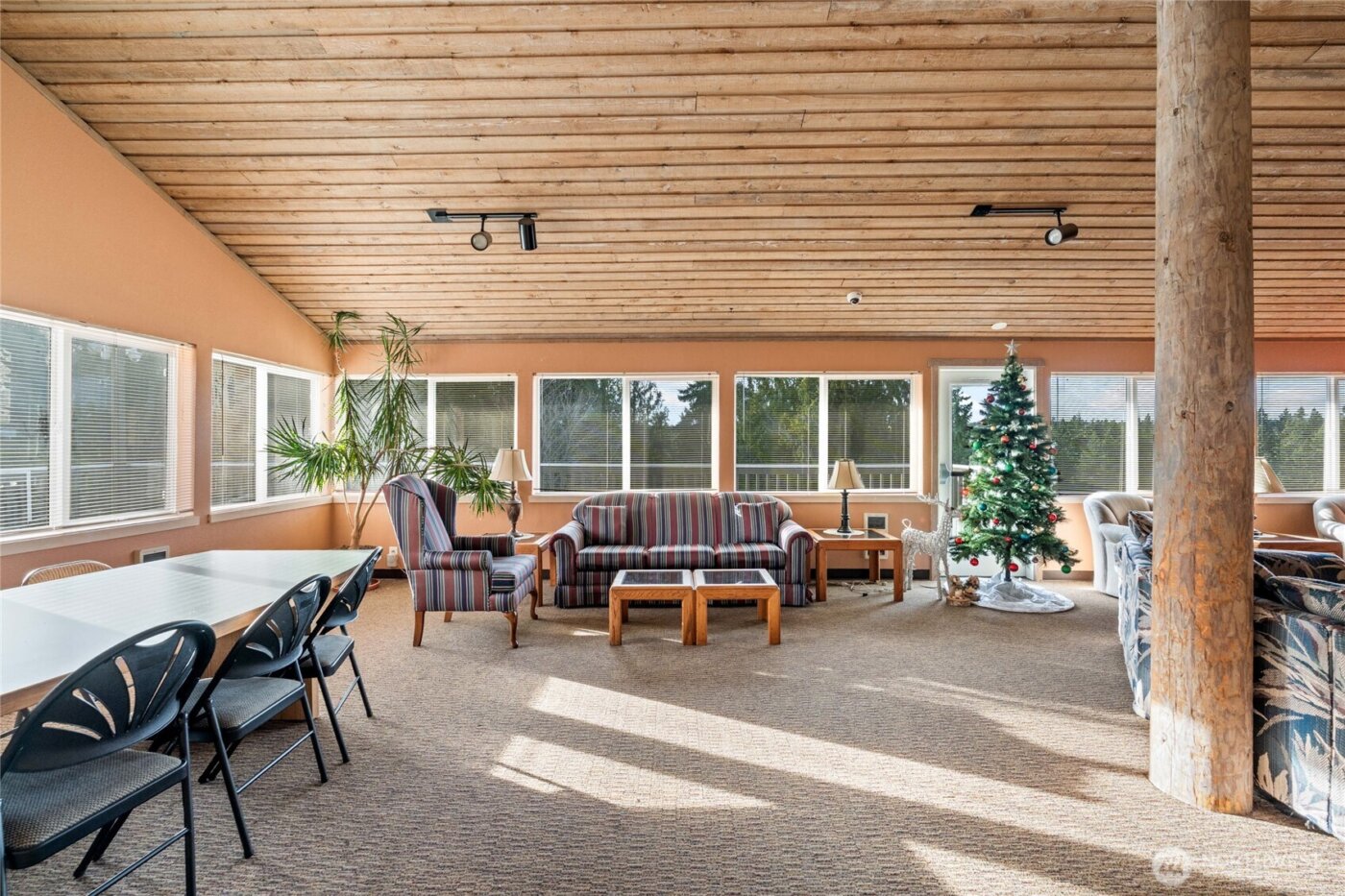 20156 Vikings Crest NE #7-304, Poulsbo, WA 98370