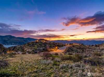 104 Crest Drive , Chelan, WA 98816