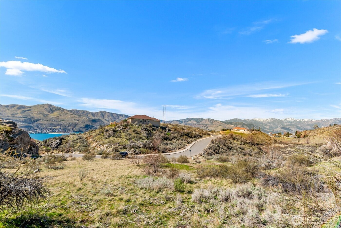 104 Crest Drive , Chelan, WA 98816
