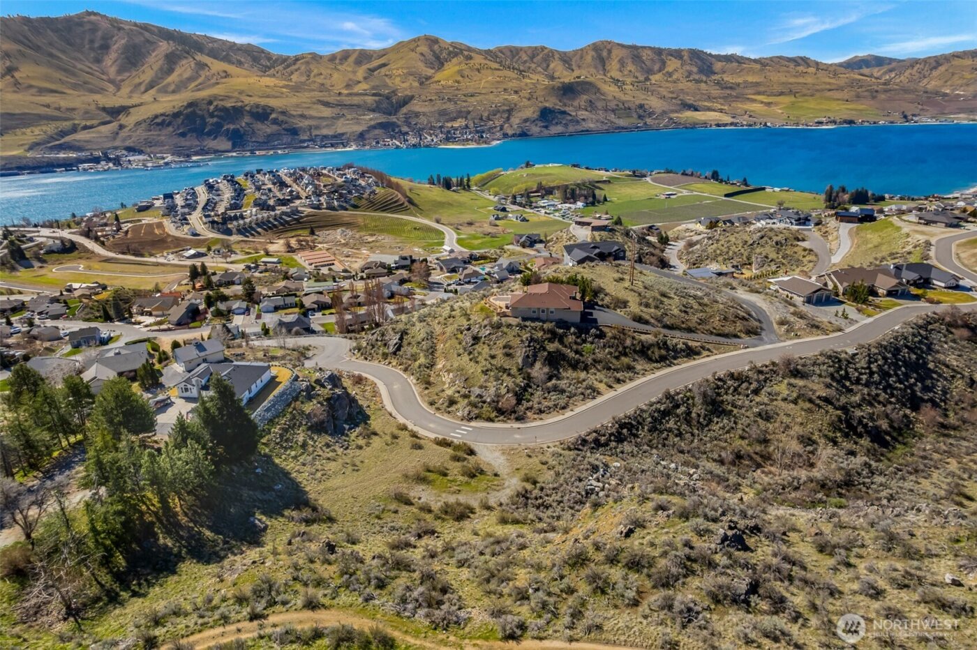 104 Crest Drive , Chelan, WA 98816