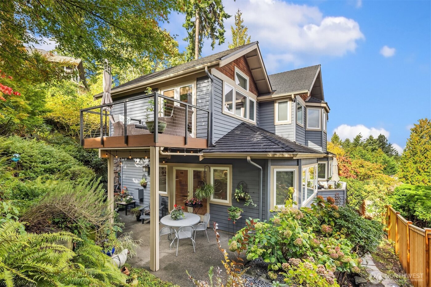 4411 NE 90th Street , Seattle, WA 98115