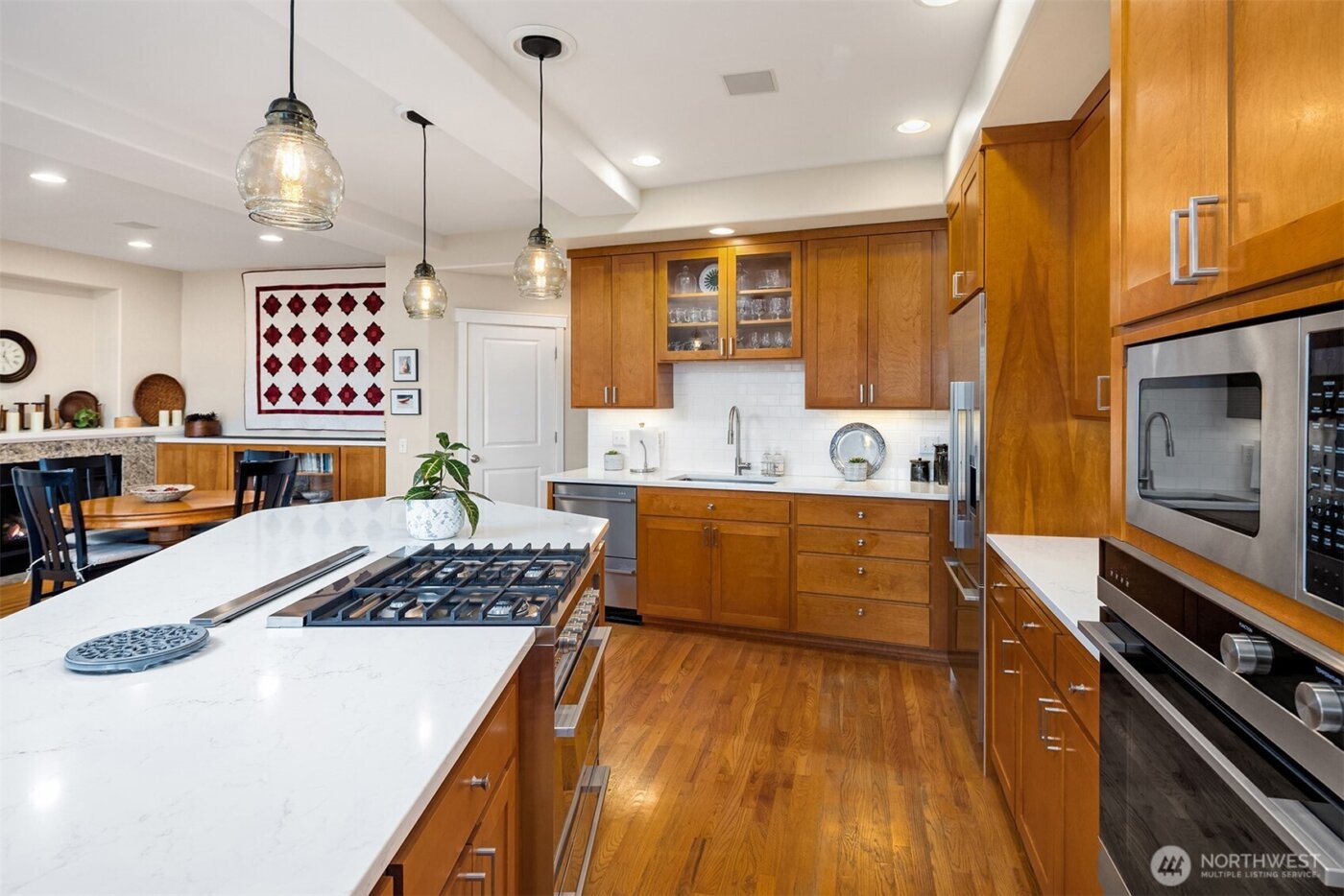 4411 NE 90th Street , Seattle, WA 98115