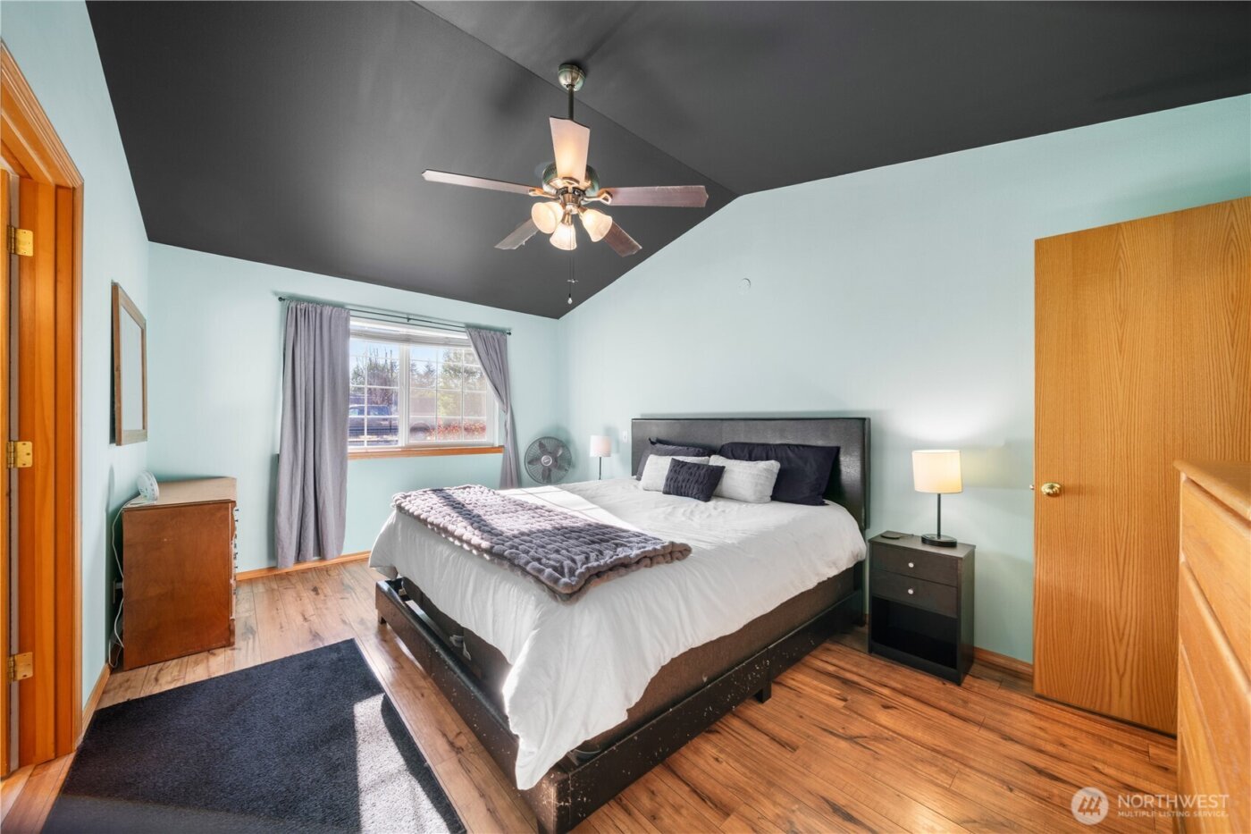 810 Sauk Avenue , Darrington, WA 98241