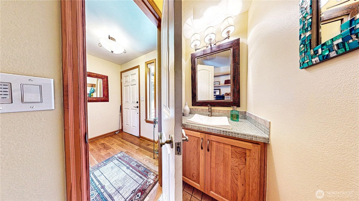 12454 Gwen Drive #13, Burlington, WA 98233