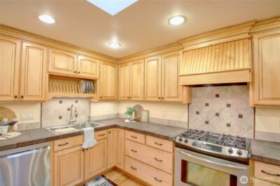 12454 Gwen Drive #13, Burlington, WA 98233 - Photo 6