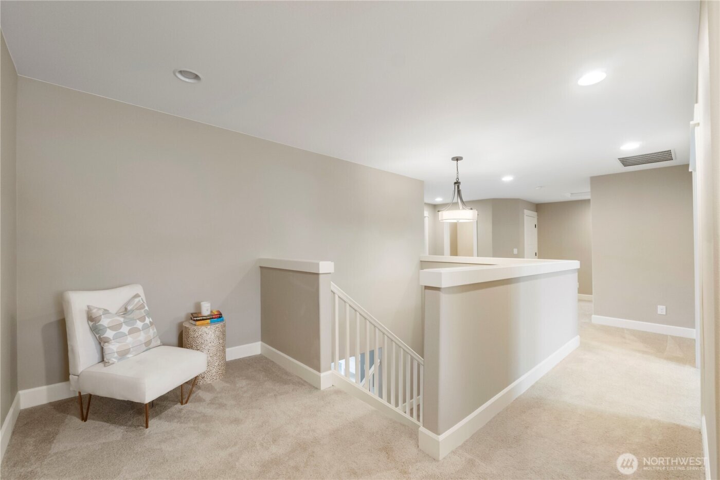 1328 213th Avenue East , Lake Tapps, WA 98391