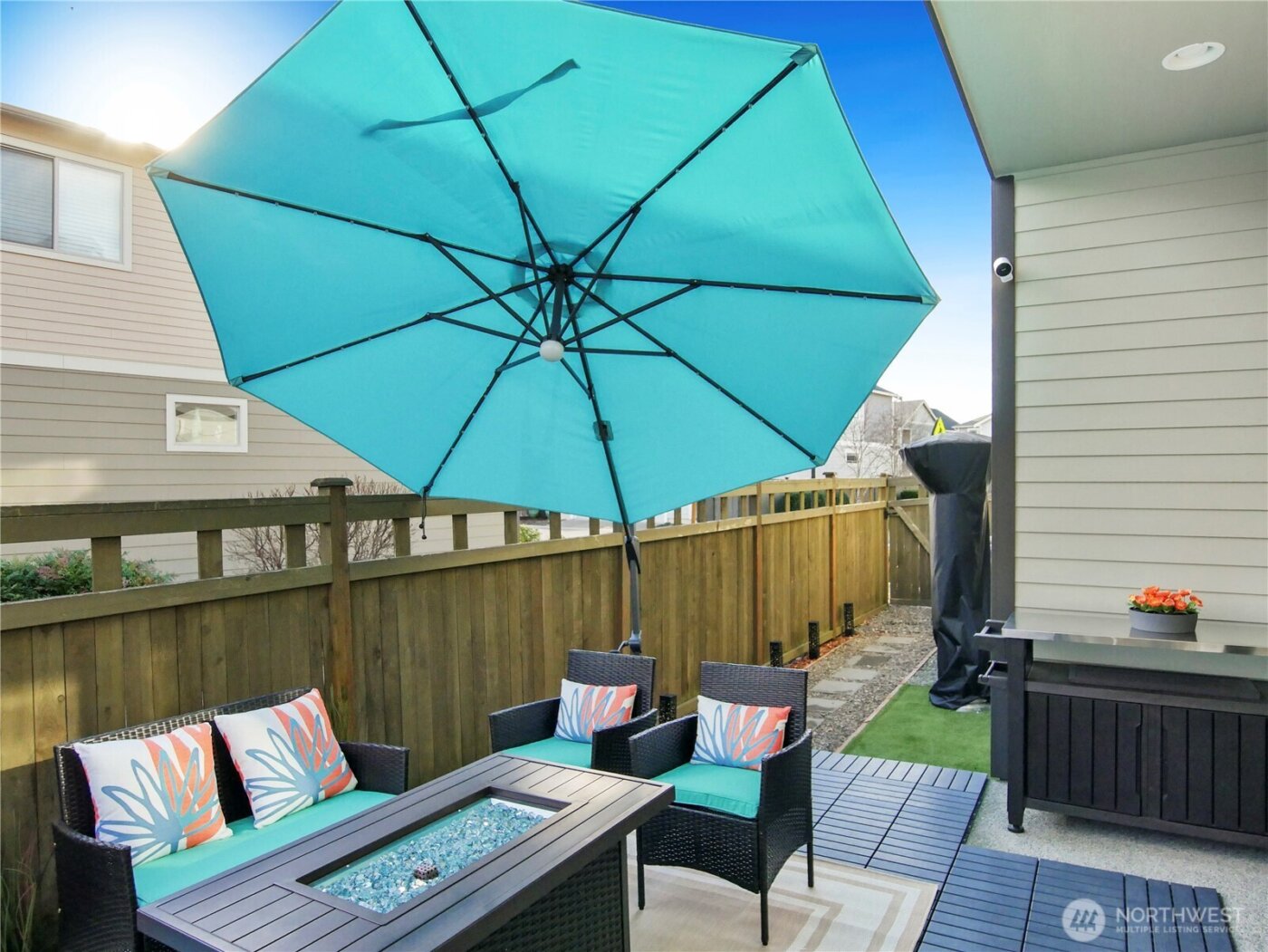 32749 Maple Avenue SE, Black Diamond, WA 98010