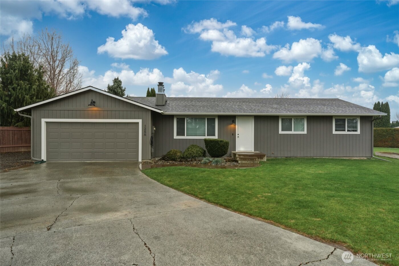 1266 SE Independence Drive , College Place, WA 99324