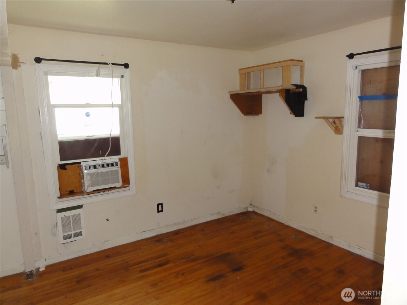 1820 S Sprague Avenue , Tacoma, WA 98405