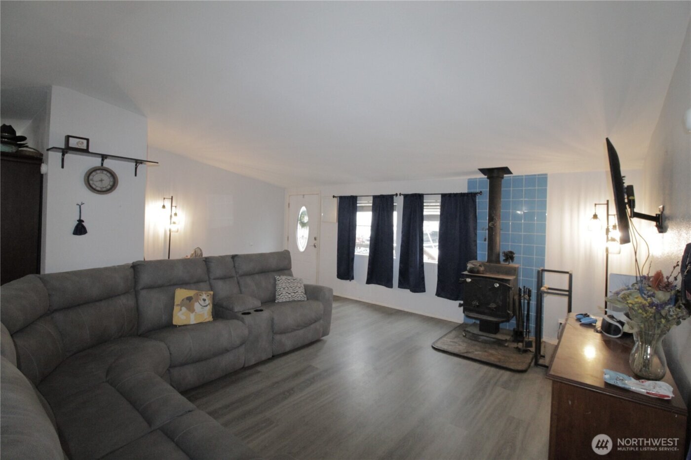 30425 6th Avenue S, Roy, WA 98580